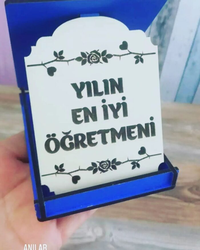 Ogretmenlergunuicinyilineniyiogretmeniplaketlerimizistenilenrenkhazirlanirogretmenlerogretmenlergunuogretmenlergunuhediyesi24kasimogretmenlergunu24kasimogretmenlergunukutluolsun24kasim 3